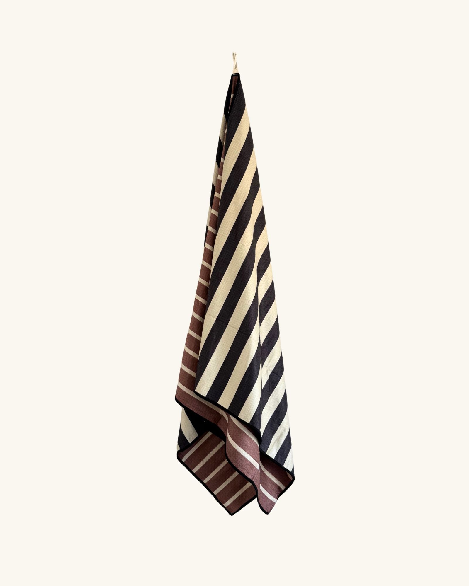 Lite Sand Free Towel - Monochrome